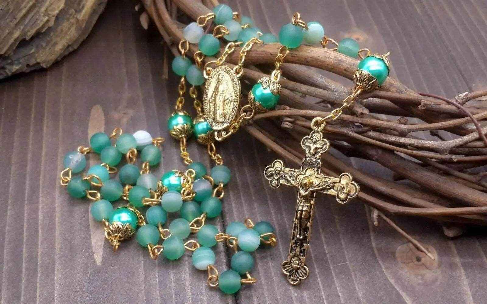 Green Matte Beads Rosary Necklace Catholic Miraculous Medal & Cross Crucifix