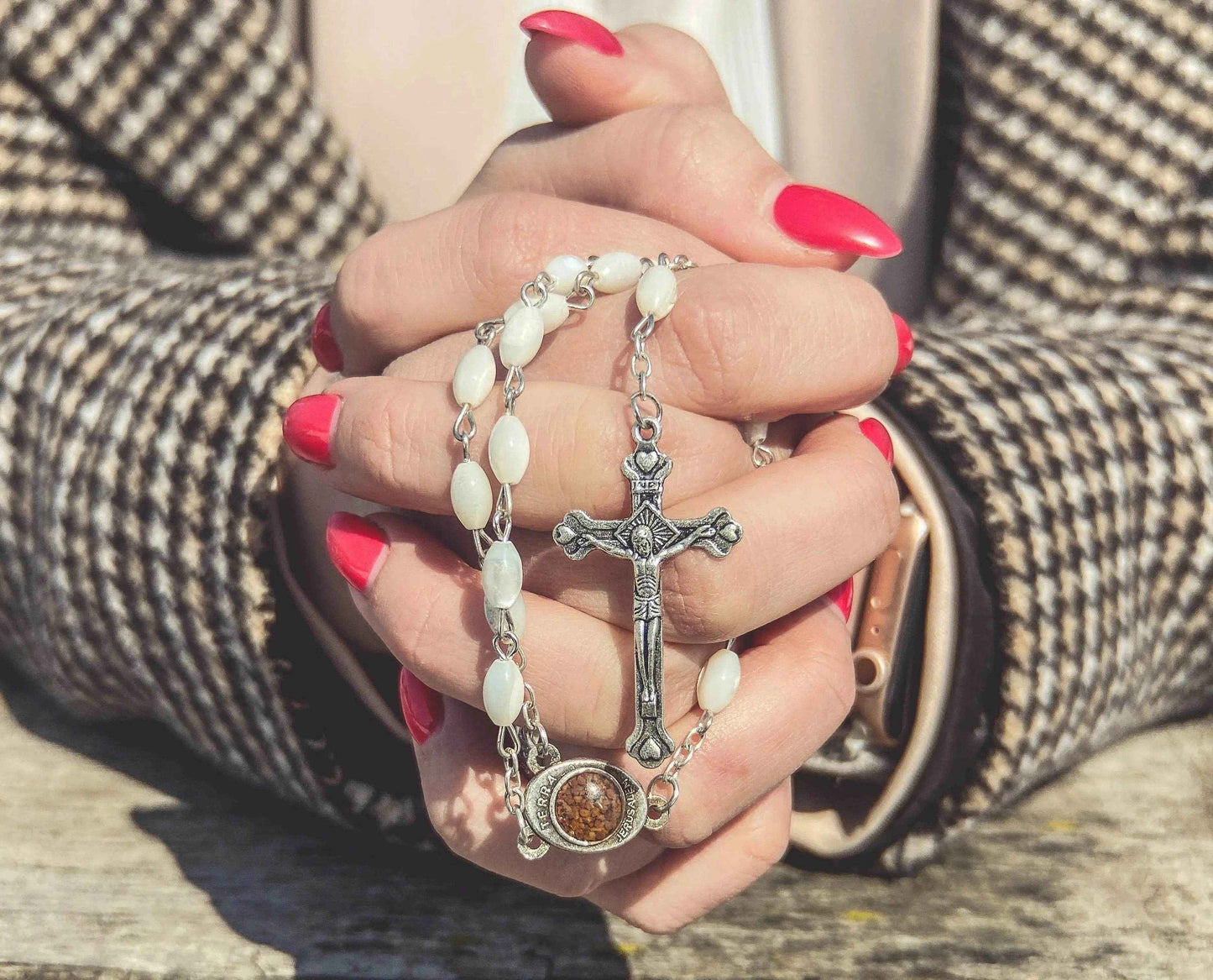 Pearl Shell Beads Rosary Catholic Necklace Jerusalem Holy Soil Medal Cross